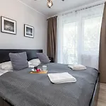 Cztery Pory Roku By Renters شقة *