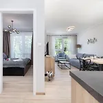 Cztery Pory Roku By Renters Apartamento